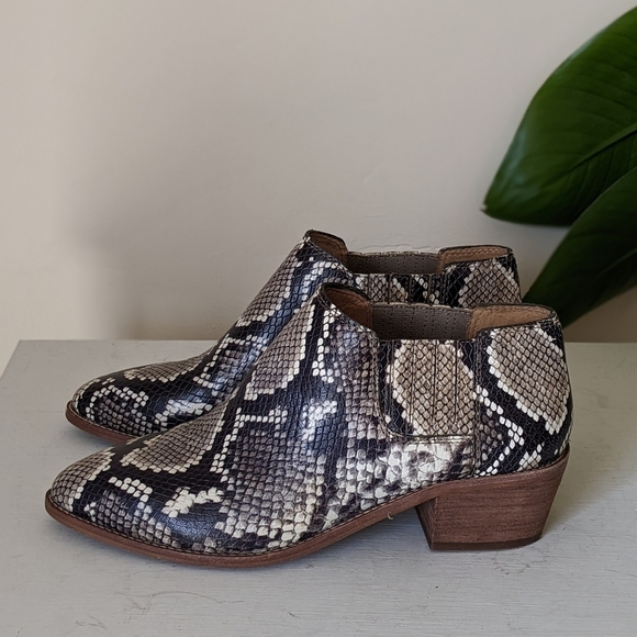 Madewell Sonia Leather Snakeskin Low Chelsea Ankle Boots Booties - Picture 3 of 8